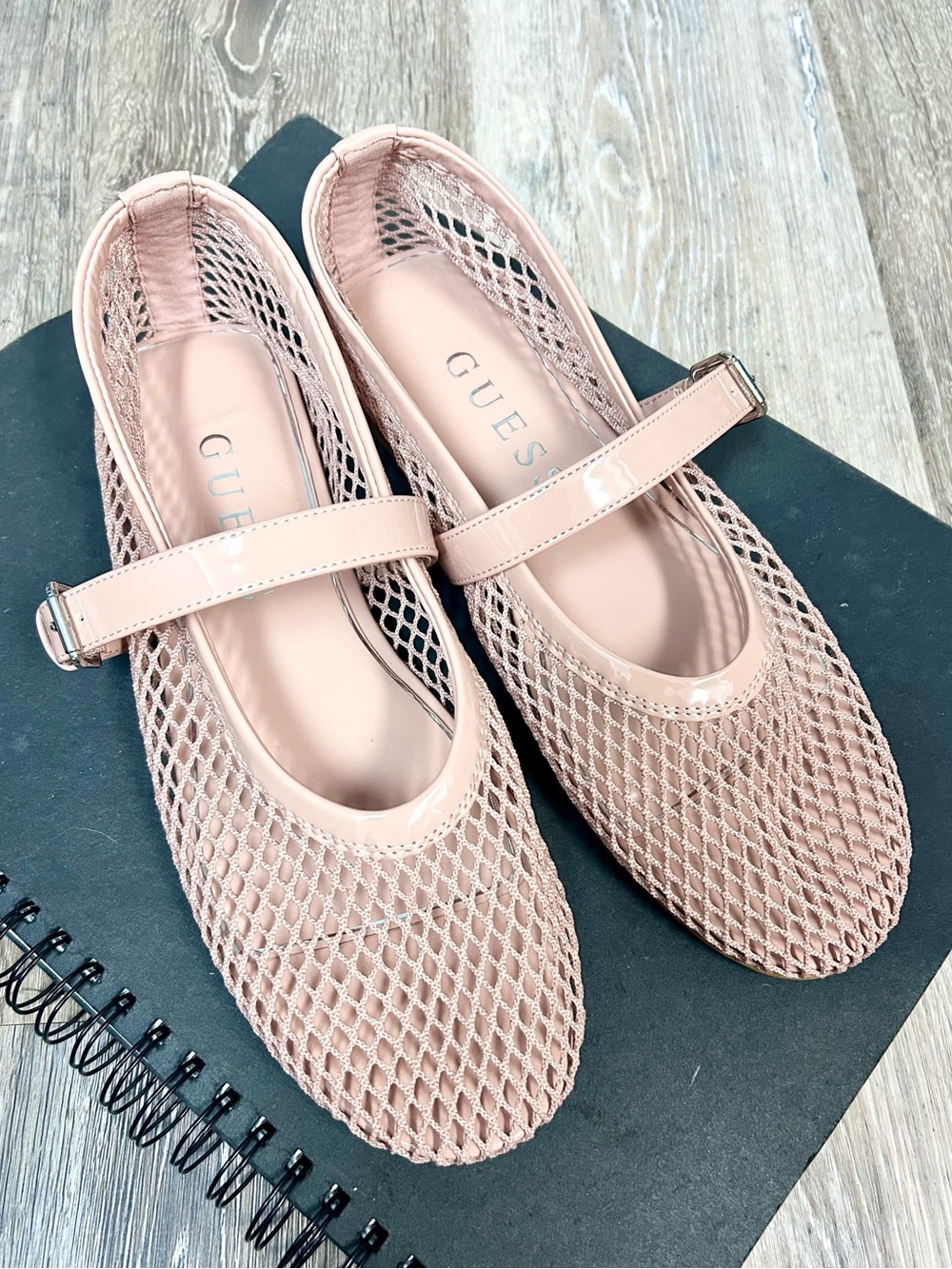 GUESS ✌🏻 Paxey Light Natural Mesh Mary Jane Flat - Size 10
